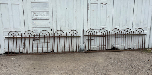 18 Feet of Double Hairpin Fence Panels with Finials GA21217