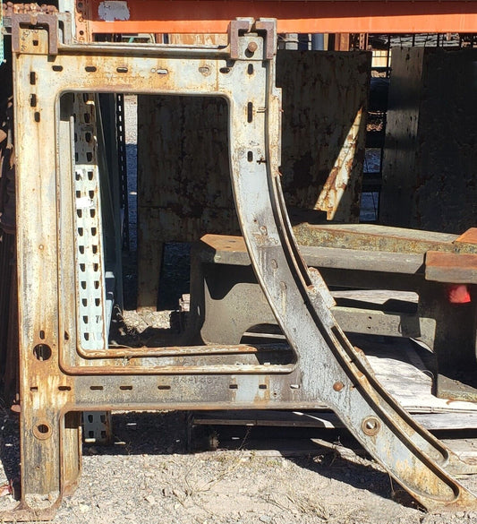 4 Foot Tall Curved Industrial Factory Cast Iron Machine Legs GS00206