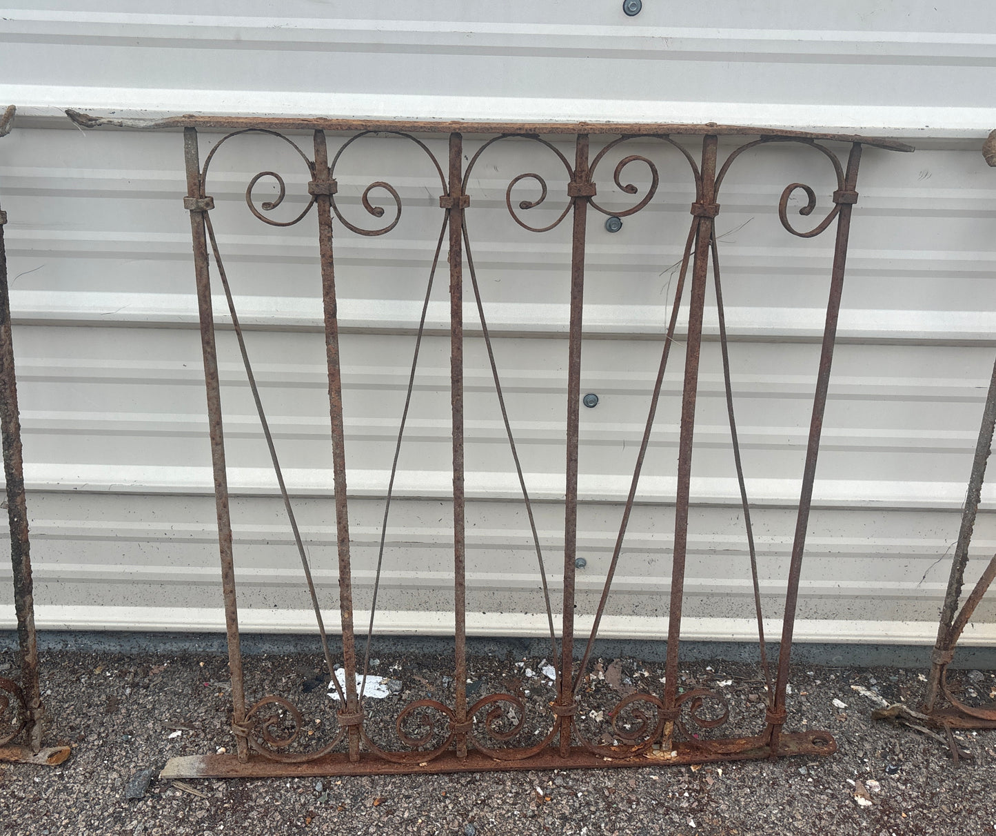 9.5 Feet of Wrought Iron Fence Panels GA21278