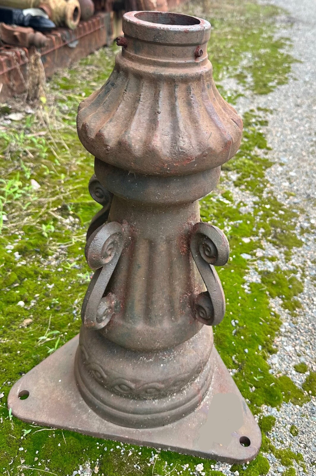 Ornate Cast Iron Base GA20180