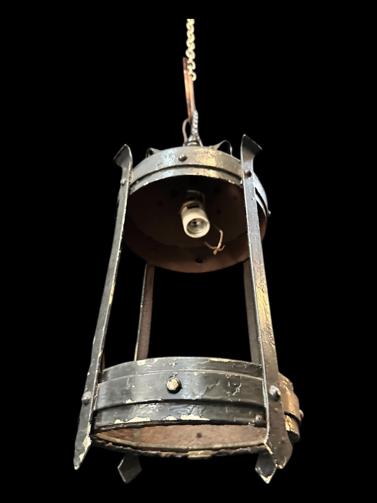 Gothic Iron Lantern GA20058