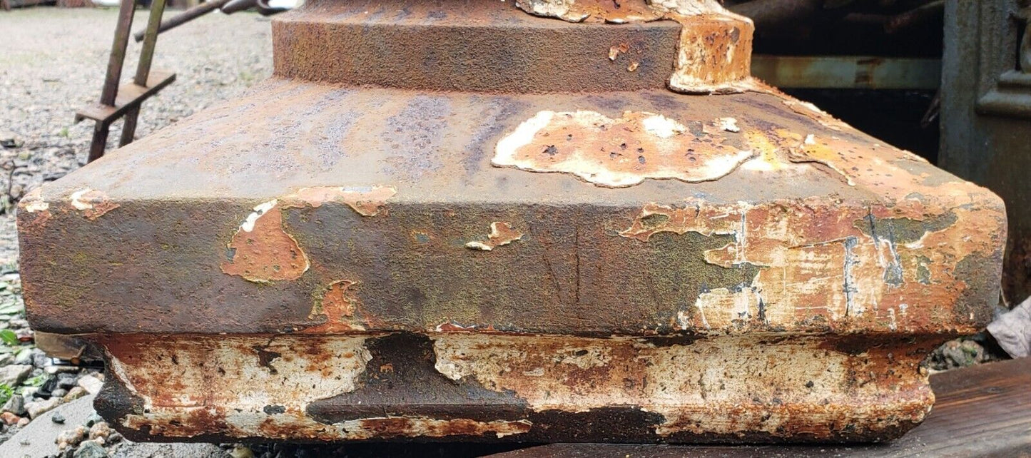 Rare & Ornate Cast Iron Fluted Pedestal 74" x 16" x 14" GA9789