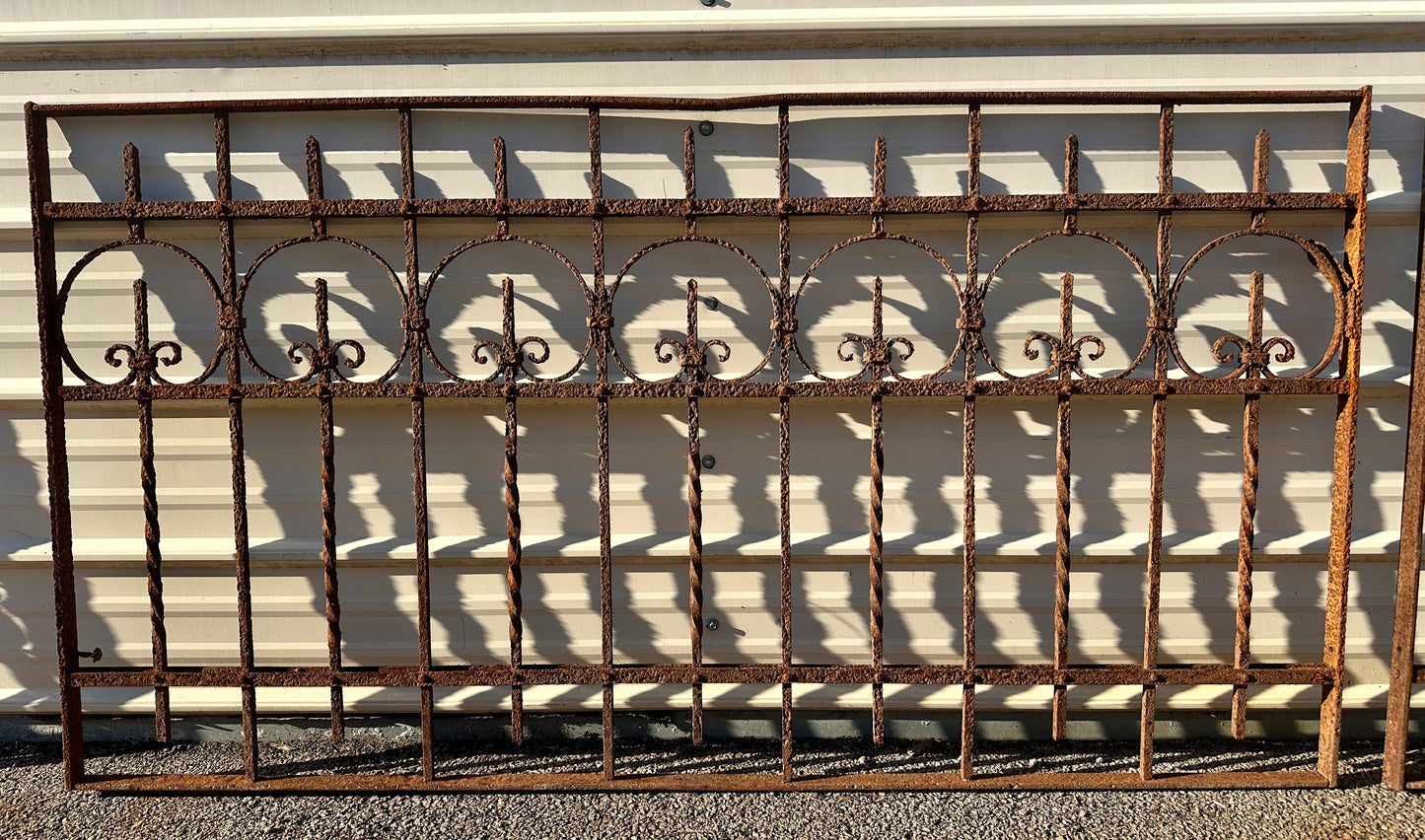 34 Feet of Antique Wrought Iron Fencing GA20789