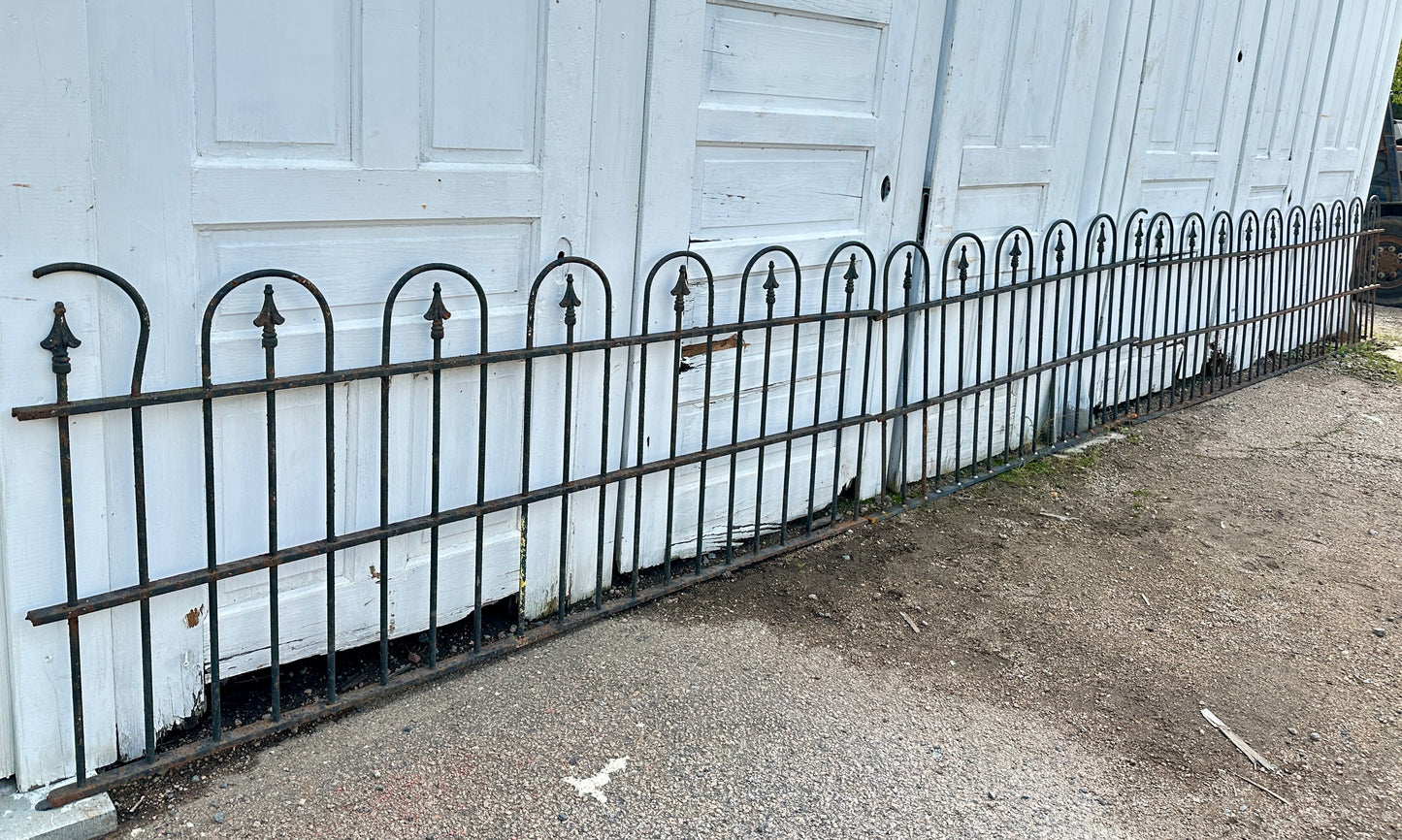 28 Ft Long Antique Iron Garden Gate GA20436
