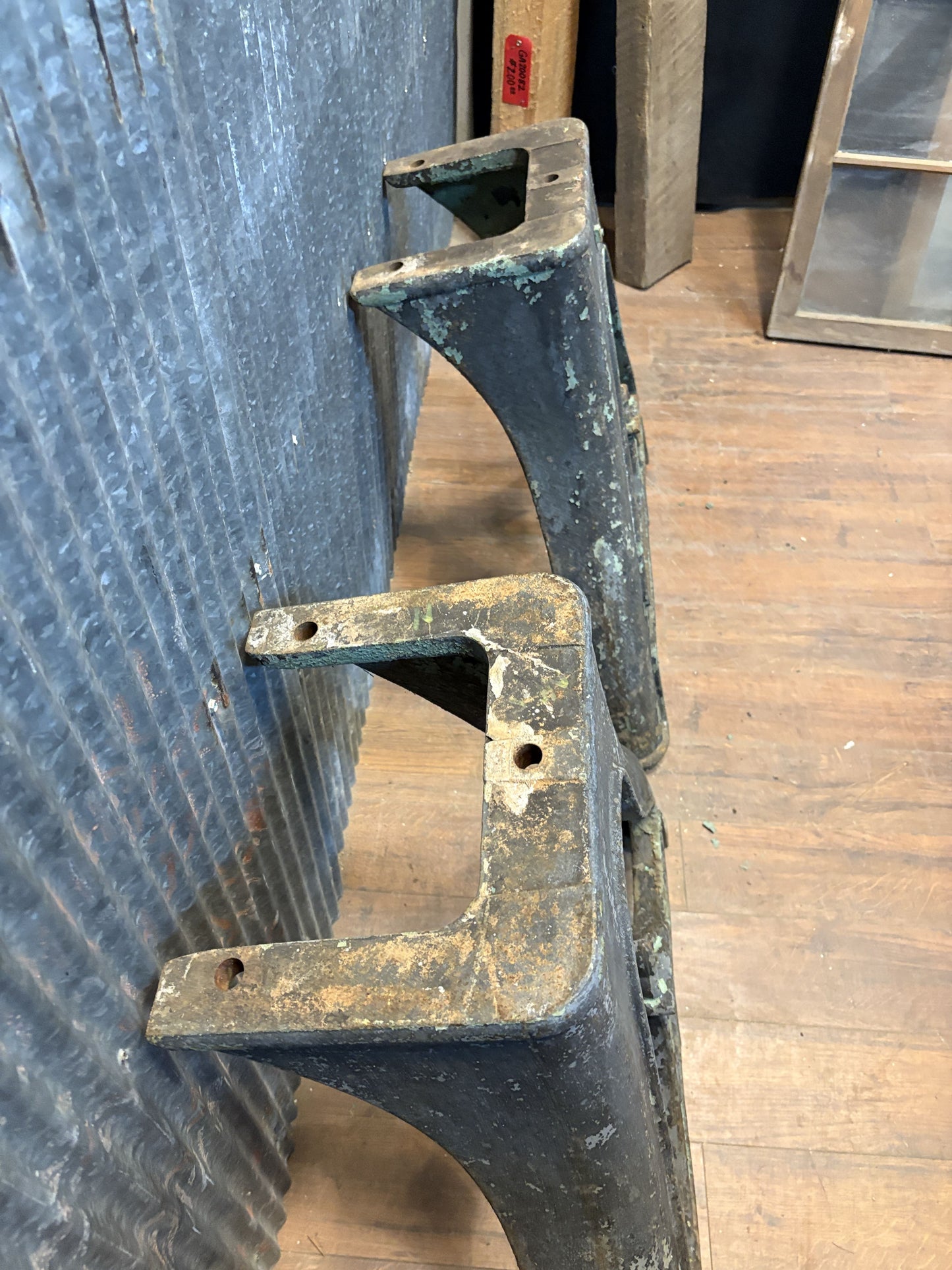 Pair of Antique Cast Iron Machine Legs GS6091