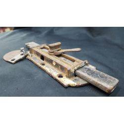 Large Primitive Iron Slide Latch Bolt Lock with Keeper #GA1134