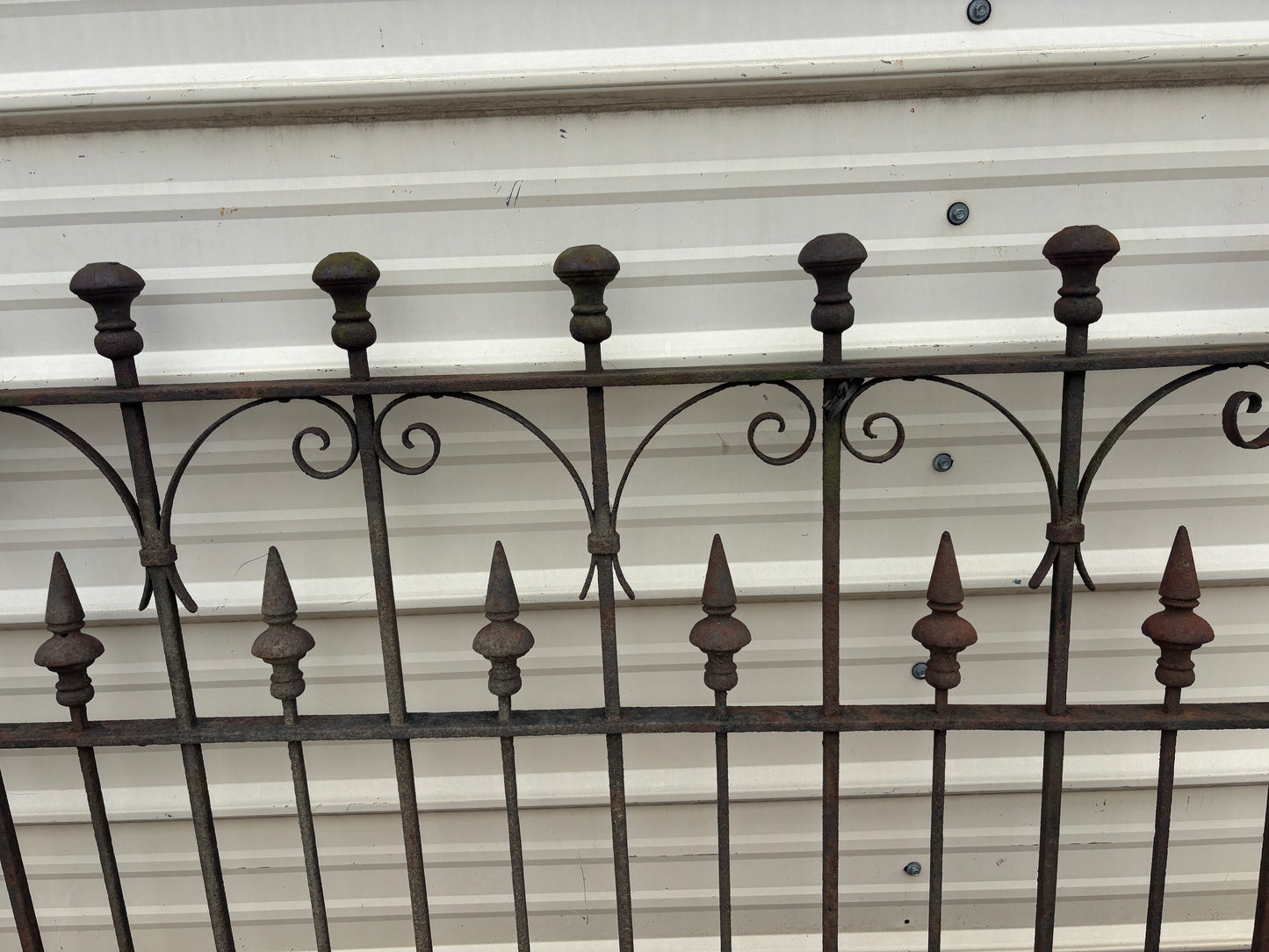 Double Finial Fence Panels GA21215