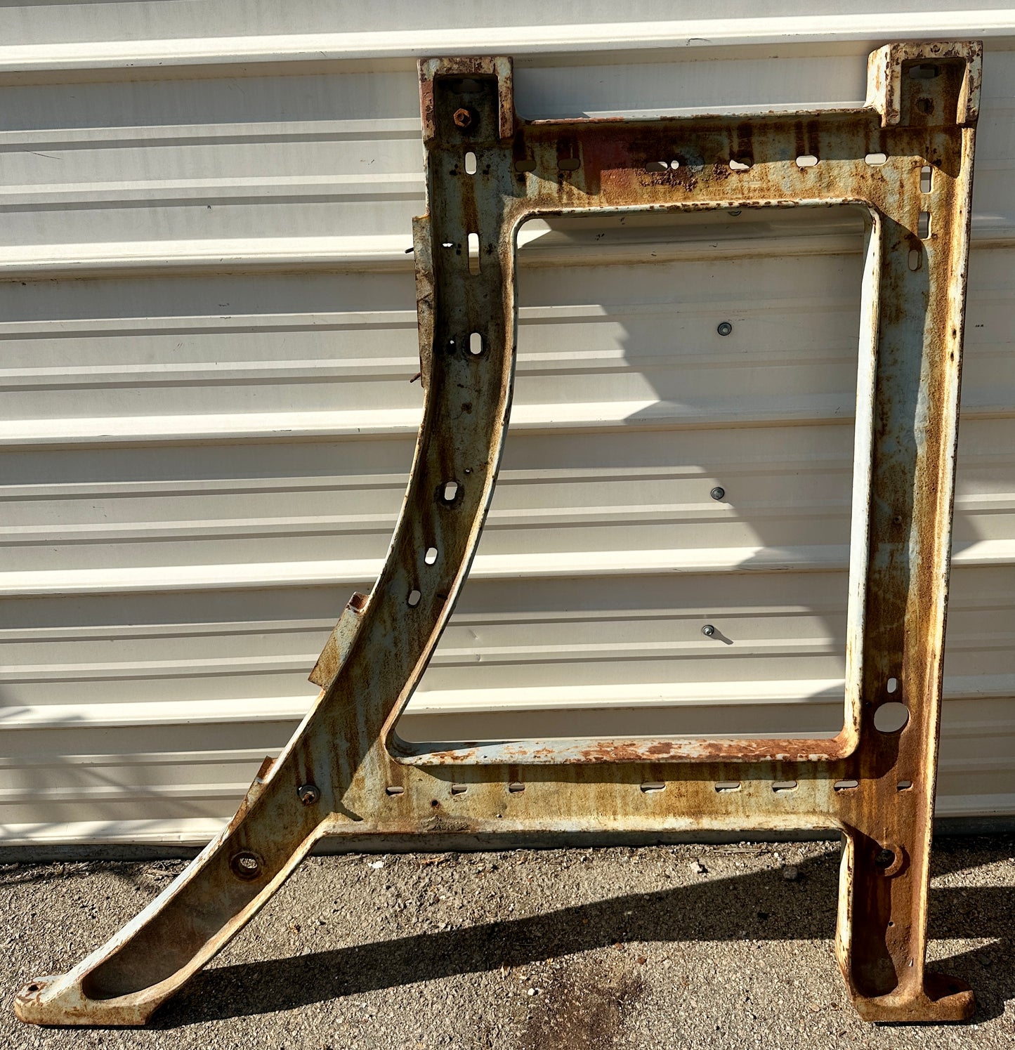 Pair of Antique Industrial Cast Iron Machine Legs GA20964