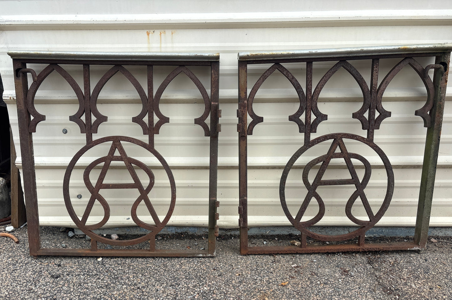 29 Feet of Cast Iron Fencing GA21290