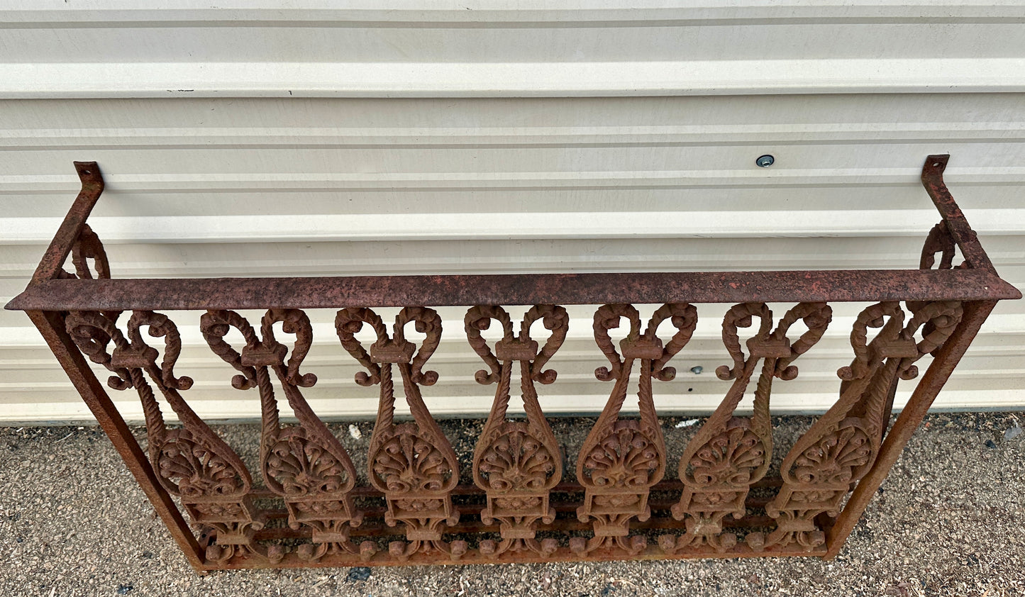 Antique Iron Three-Sided Balcony Railing GA20524