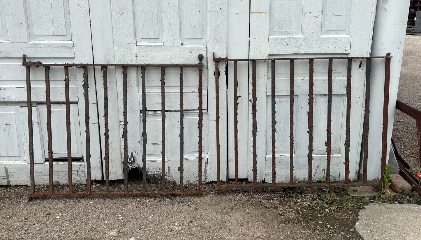 7.5 Feet of Wrought Iron Porch Railings GA21282