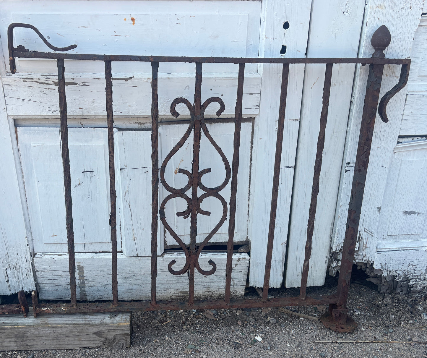 10 Feet of Cast Iron Porch Railings GA21253