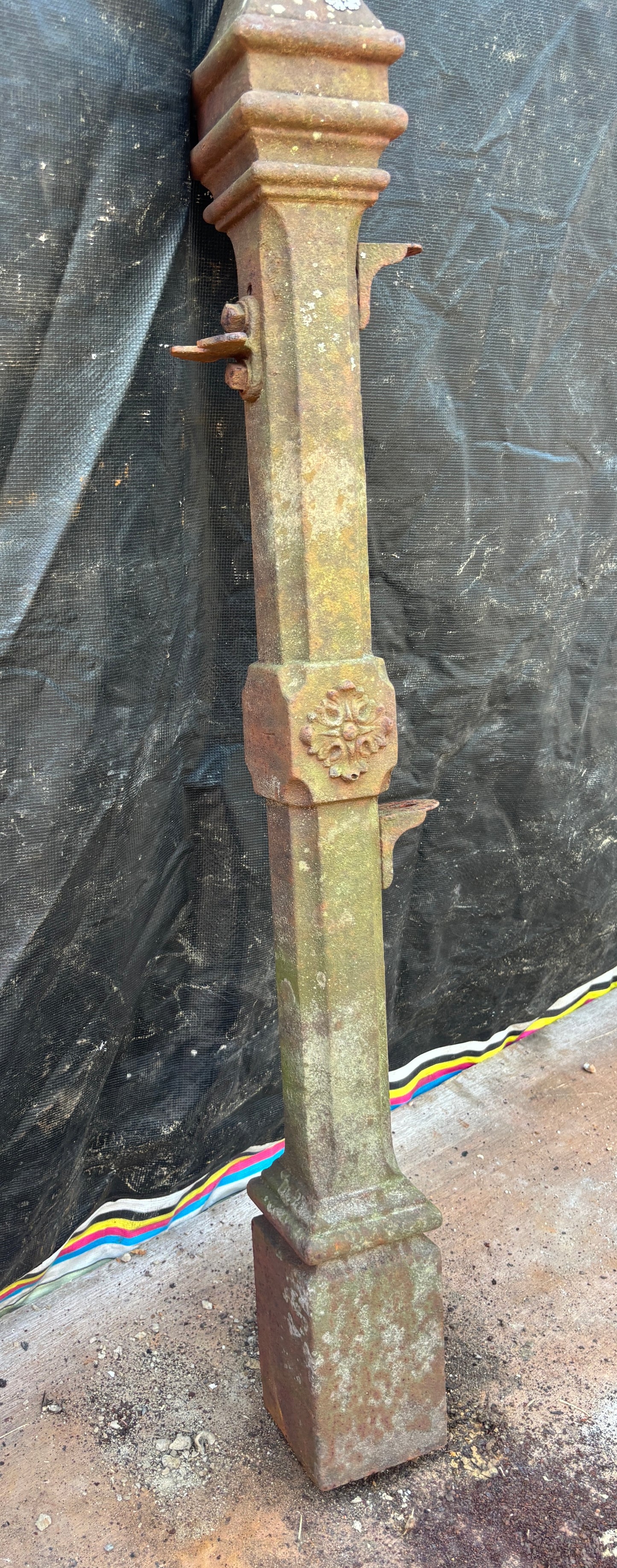 Cast Iron Newel Post GA21571