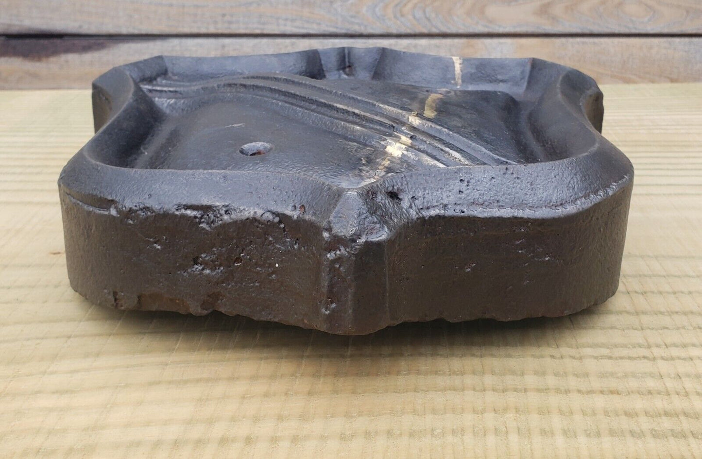 Rare Cast Iron Heraldic Shield Door / Building Pediment 14 1/2" x 13" GA9782