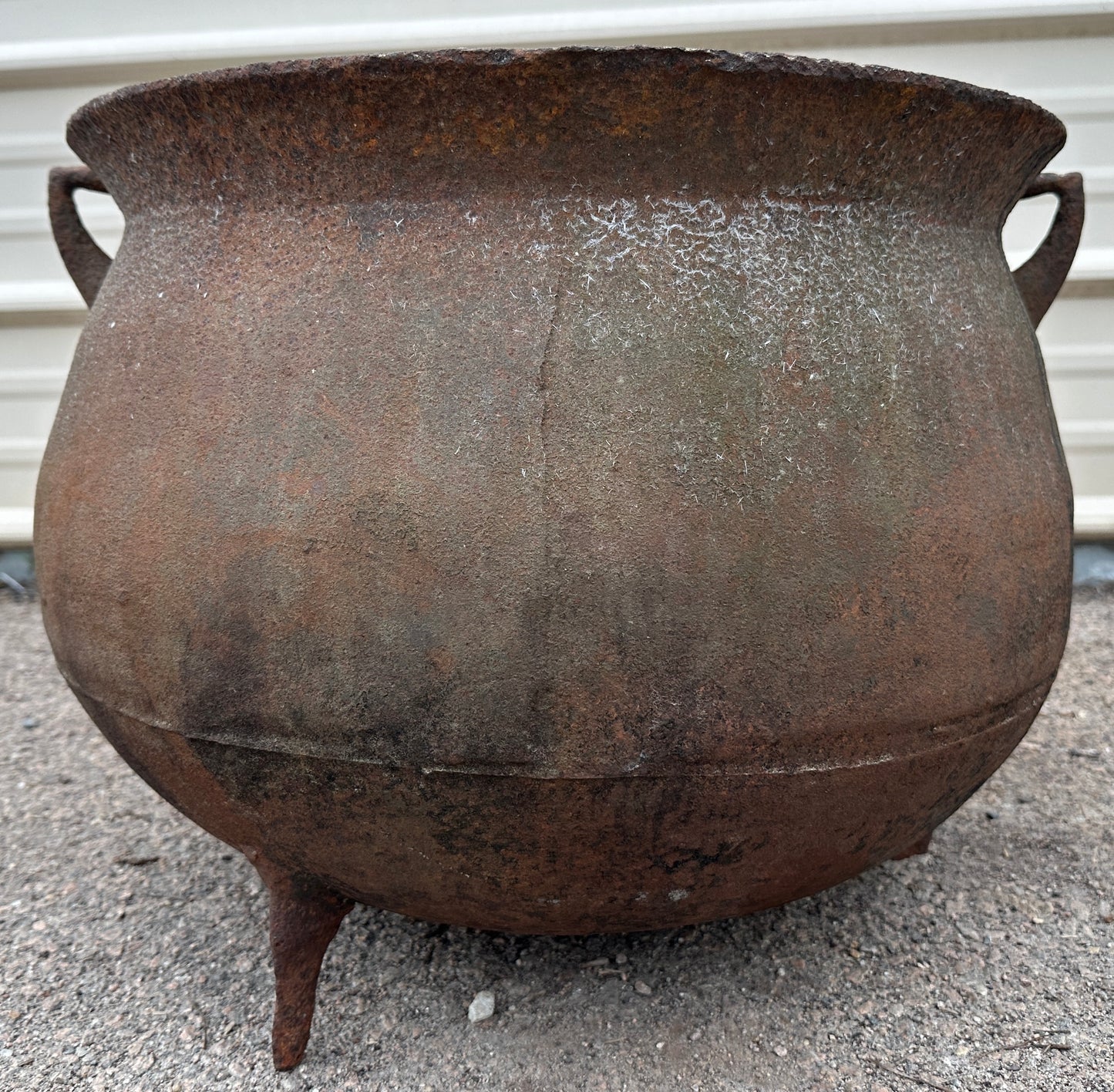 Antique Cast Iron Cauldron GA20885