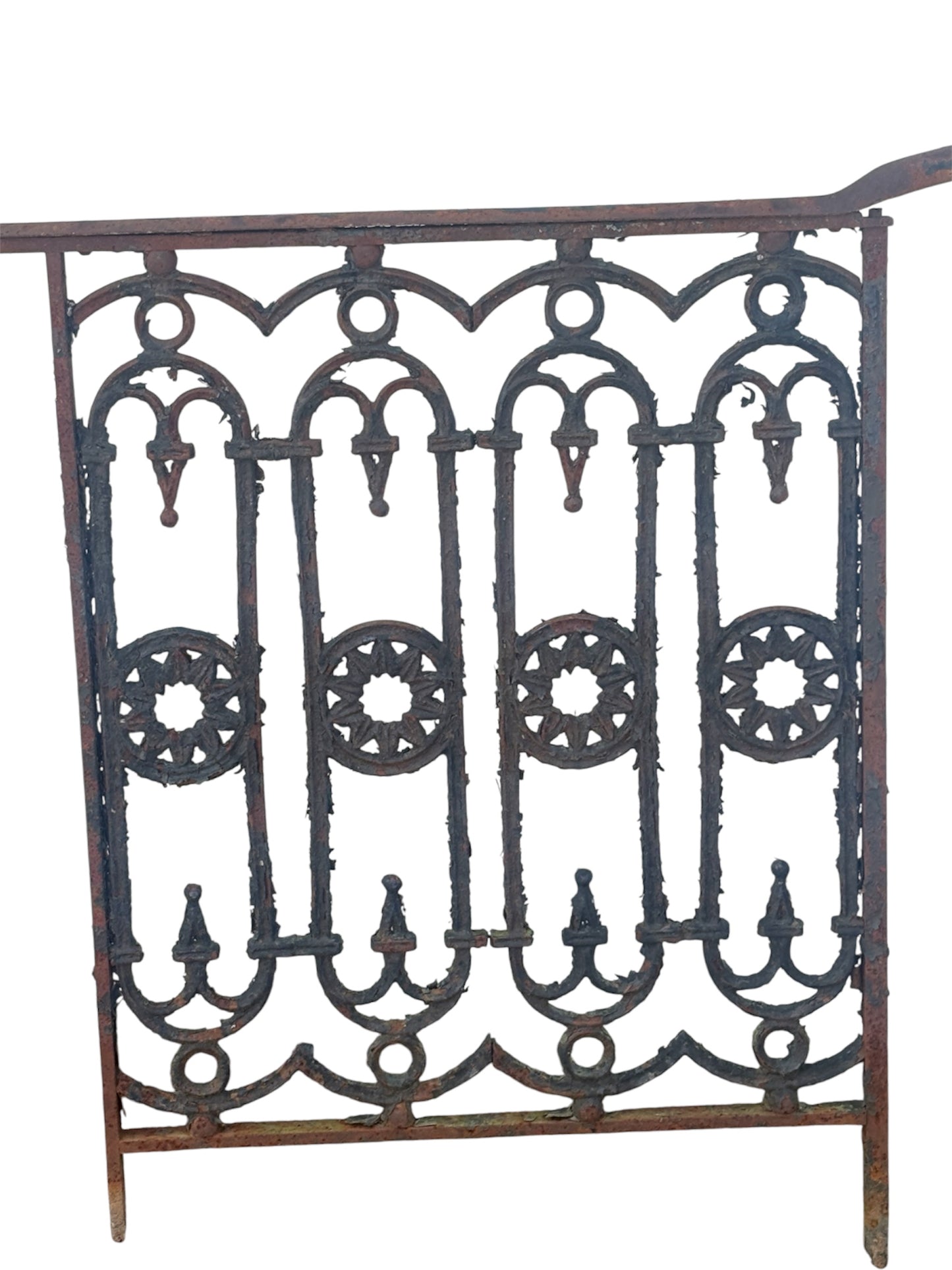 2.5 feet of antique cast iron fence GA21097