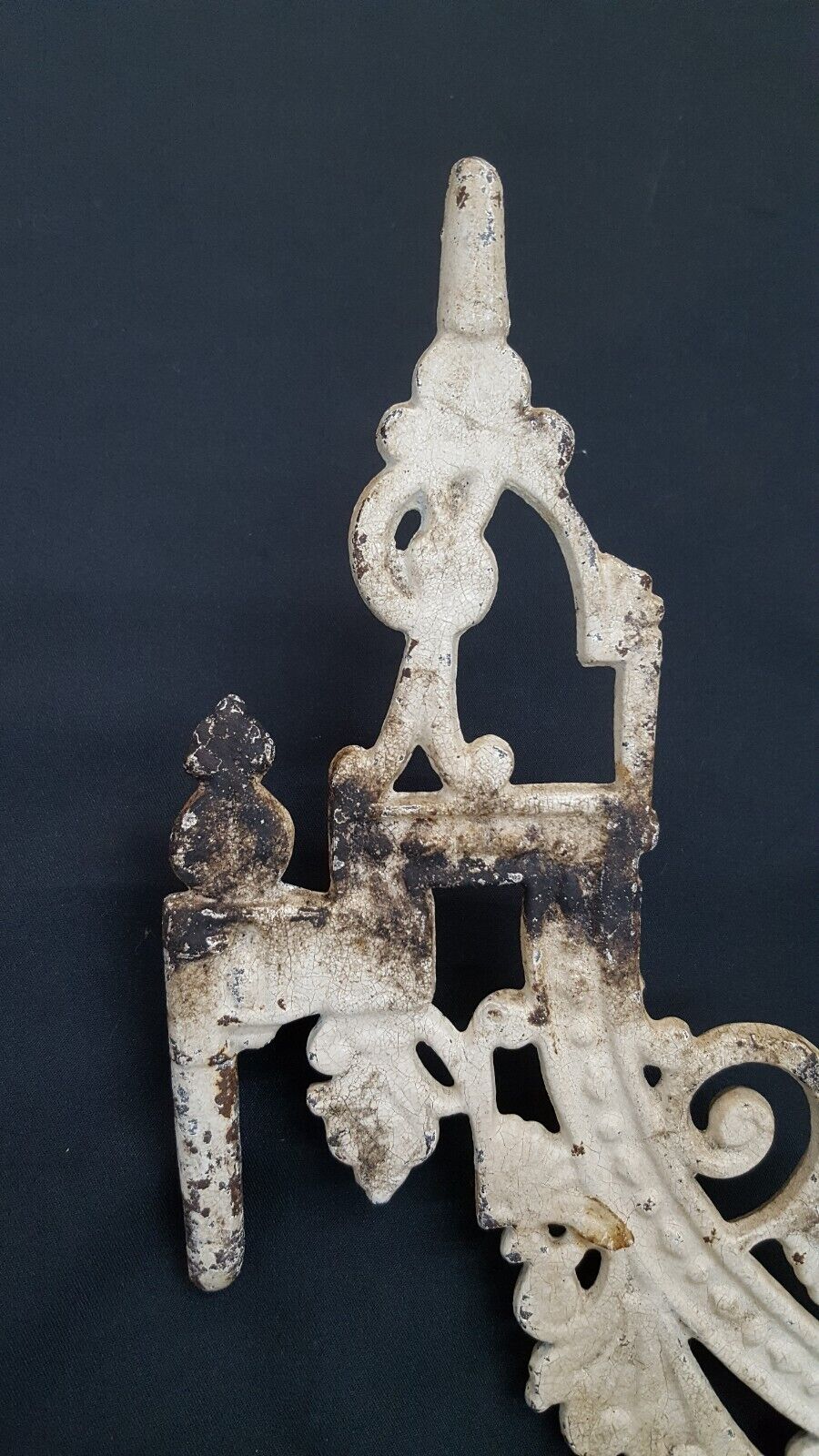 Ornate Victorian Cast Iron Oil Lamp Sconce with Wall Bracket