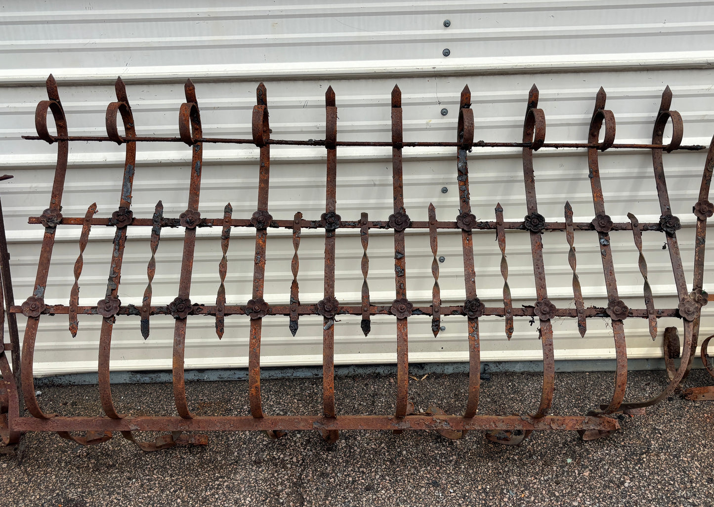 76 Feet of Iron Fence Panels with Cast Iron Rosettes GA21365