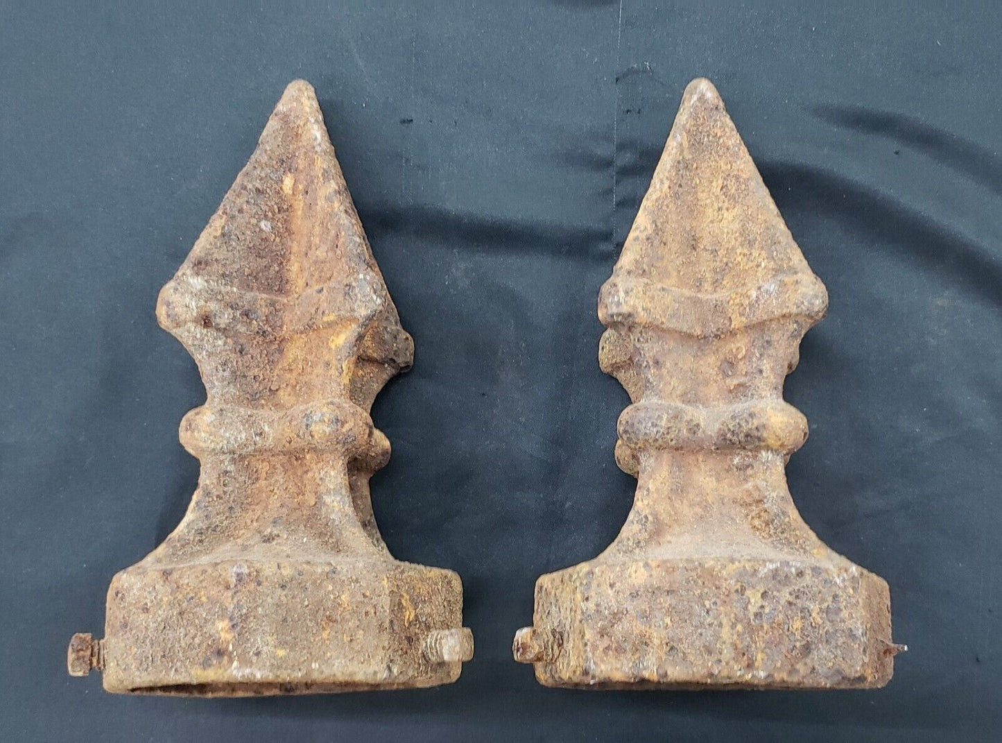 Pair of Vintage Cast Iron Gas Station Sign Pole Finials 7 1/2" x 4" GA9883