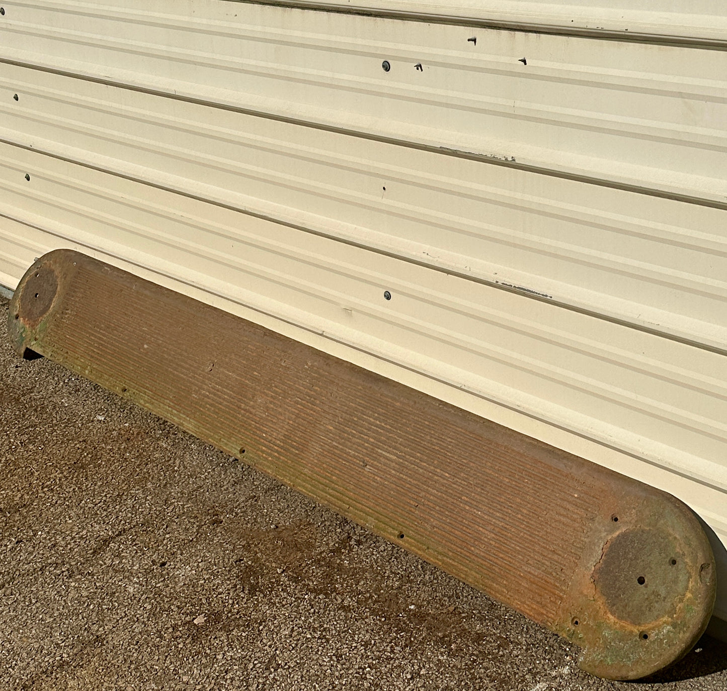 Single, Curved Cast Iron Stair Tread GA20835