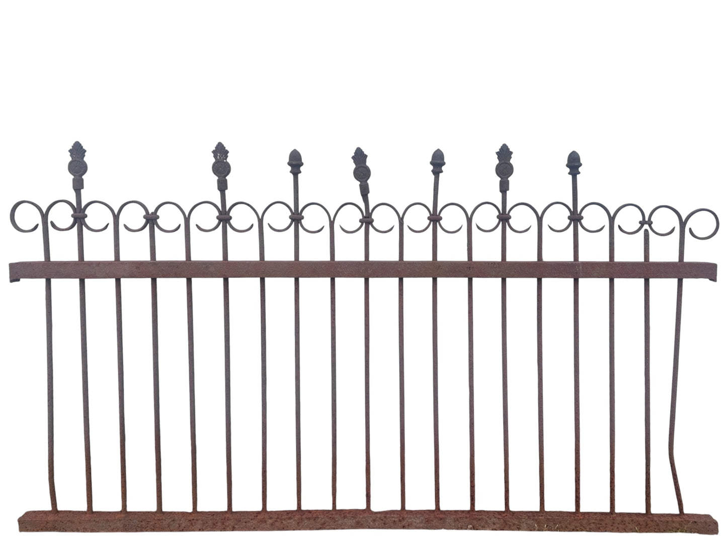 17 Ft of Antique Wrought Iron Fencing GA21046
