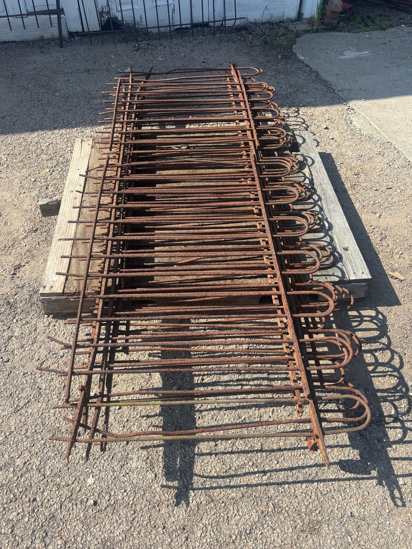 65 Feet of Wrought Iron Hairpin Fencing GA21239