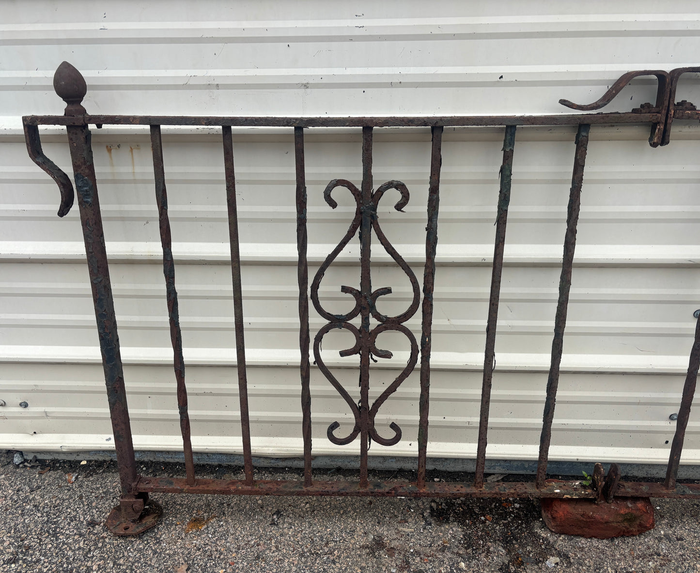 2 Matching Pairs of Wrought Iron Porch Railings GA21253
