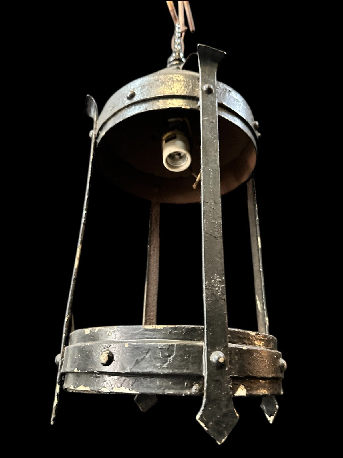 Gothic Iron Lantern GA20058