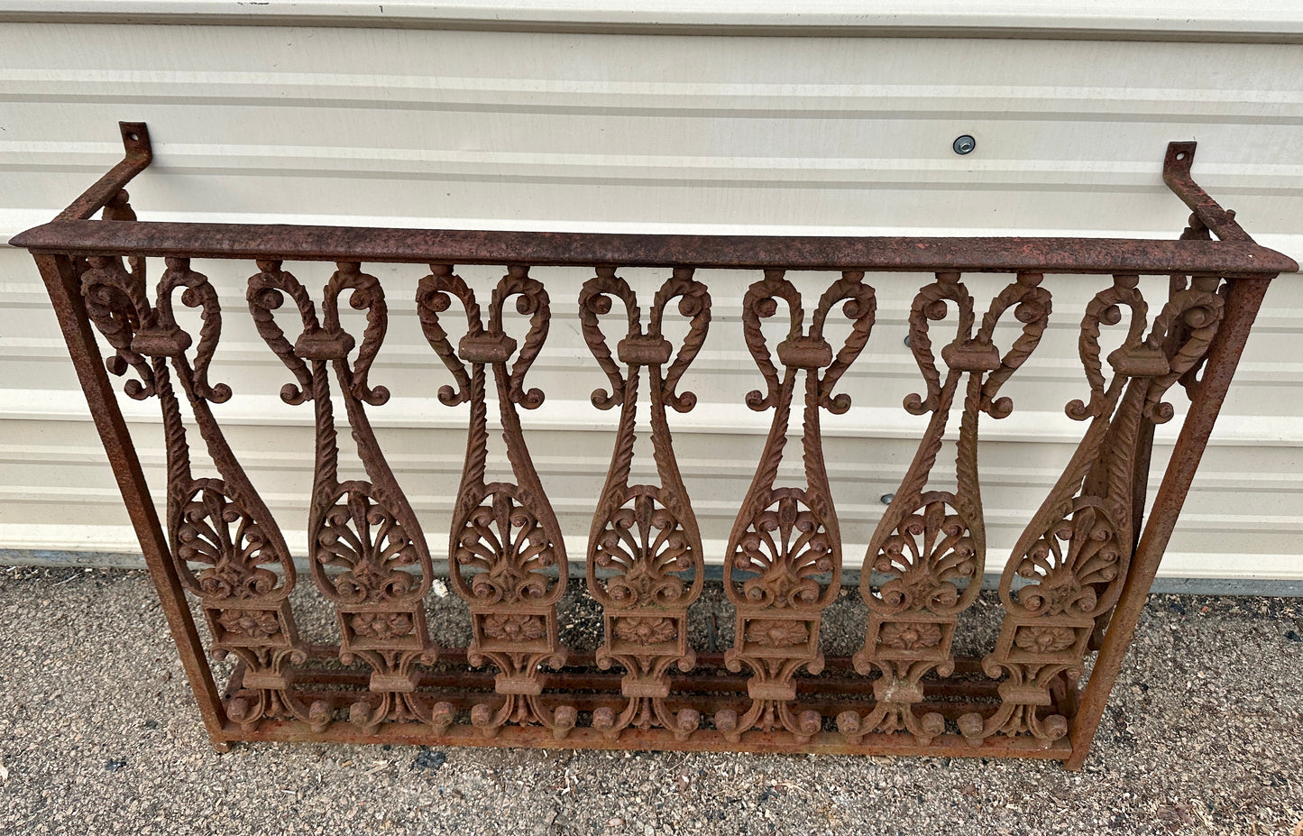 Antique Iron Three-Sided Balcony Railing GA20524