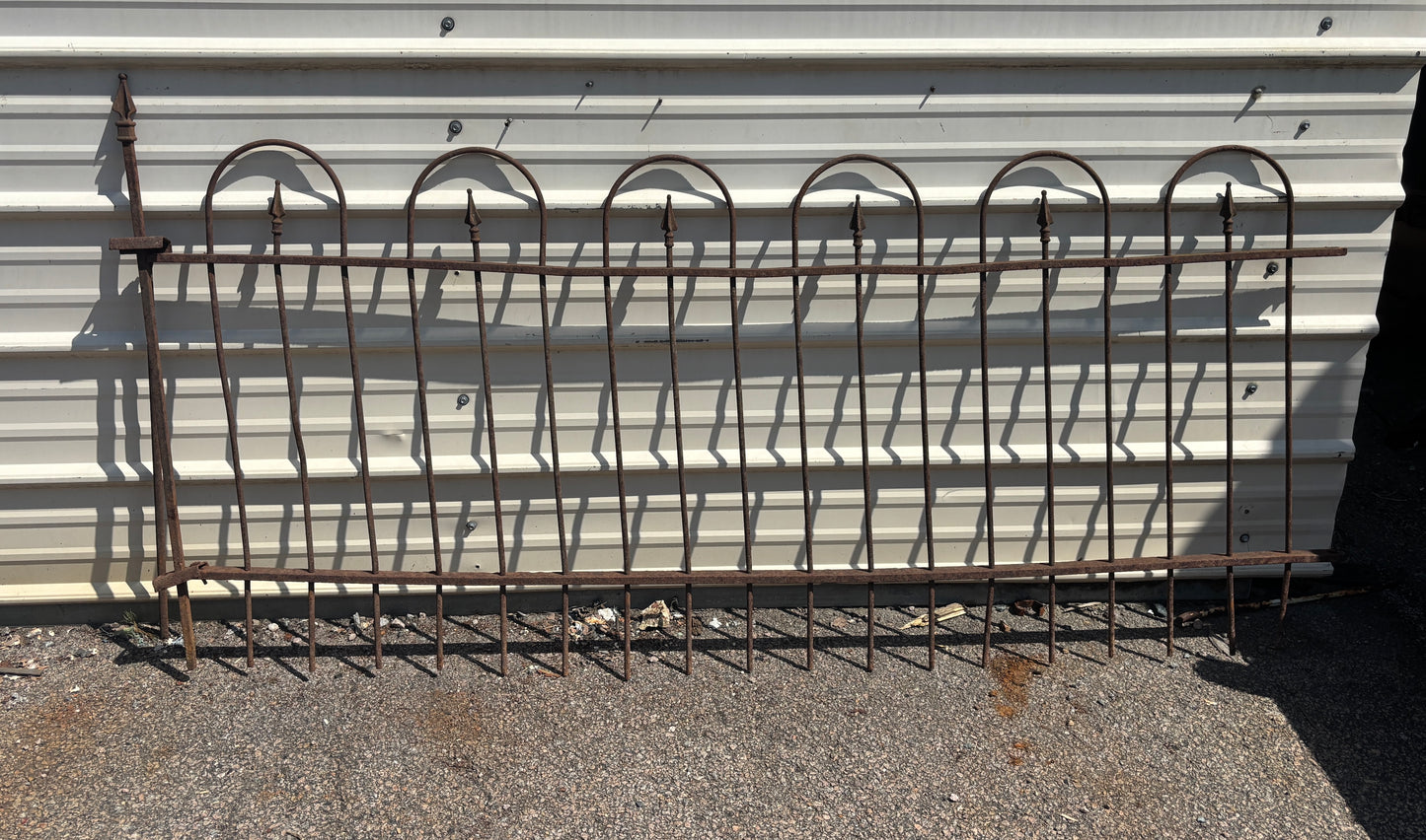 75 Feet of Wrought Iron Hairpin Fencing GA21242
