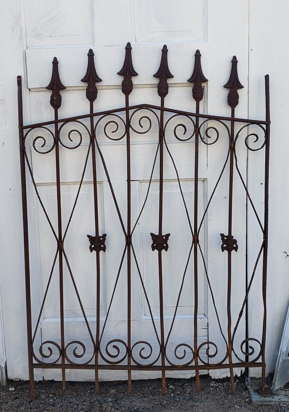 Wrought Iron Gate w/ Arrow Point Finials & Butterflies 28 3/4" W x 42" T GS00105