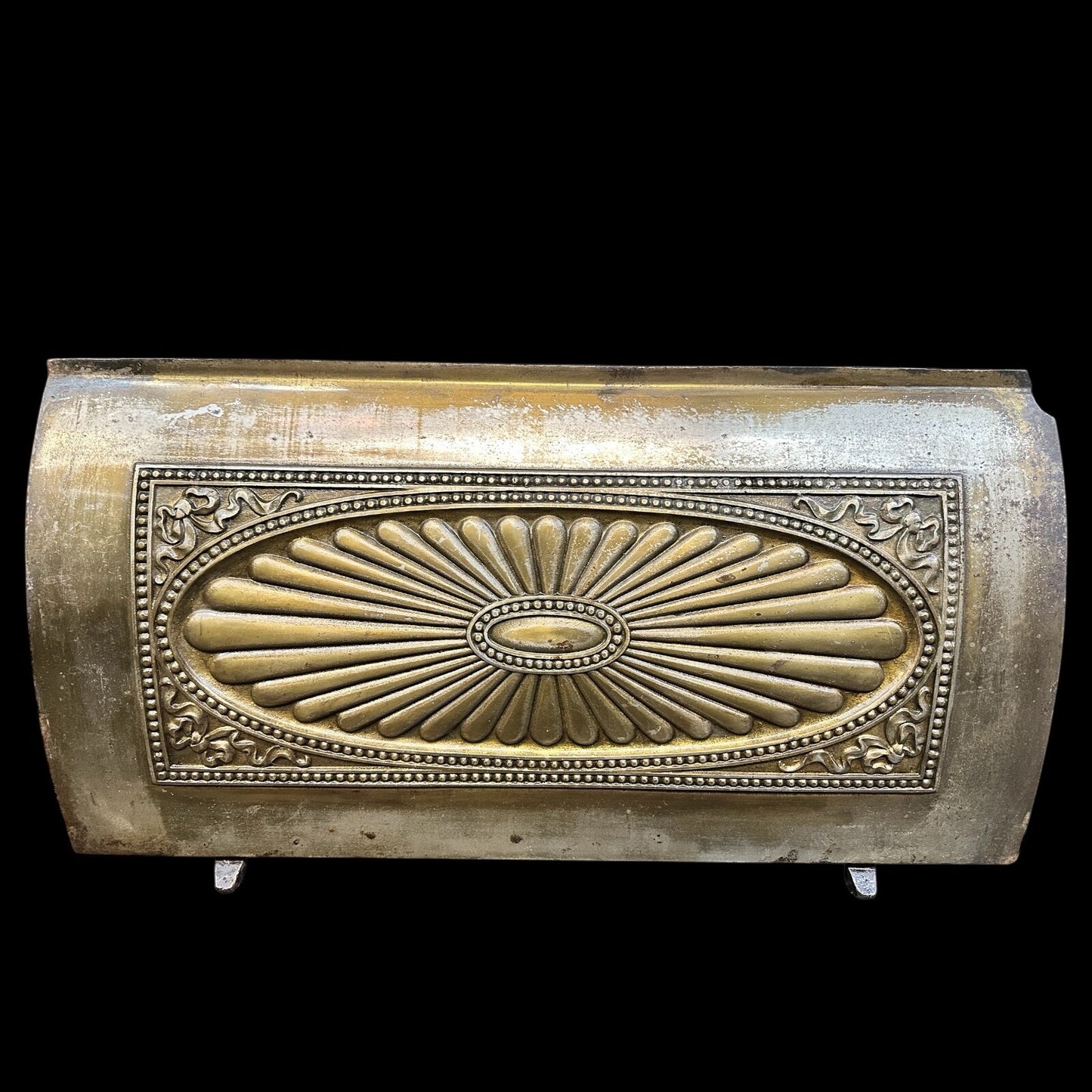 Antique Iron Summer Cover Pair GA20086