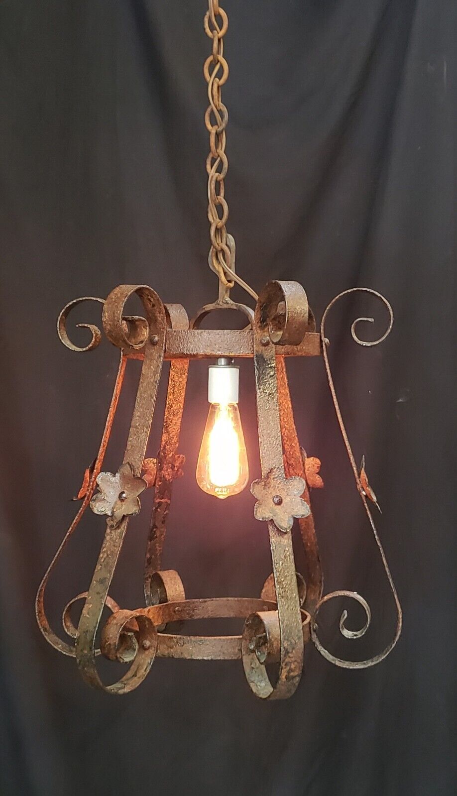 Reclaimed Hand Crafted Wrought Iron Pendant Light 18 1/2" x 22" GA530