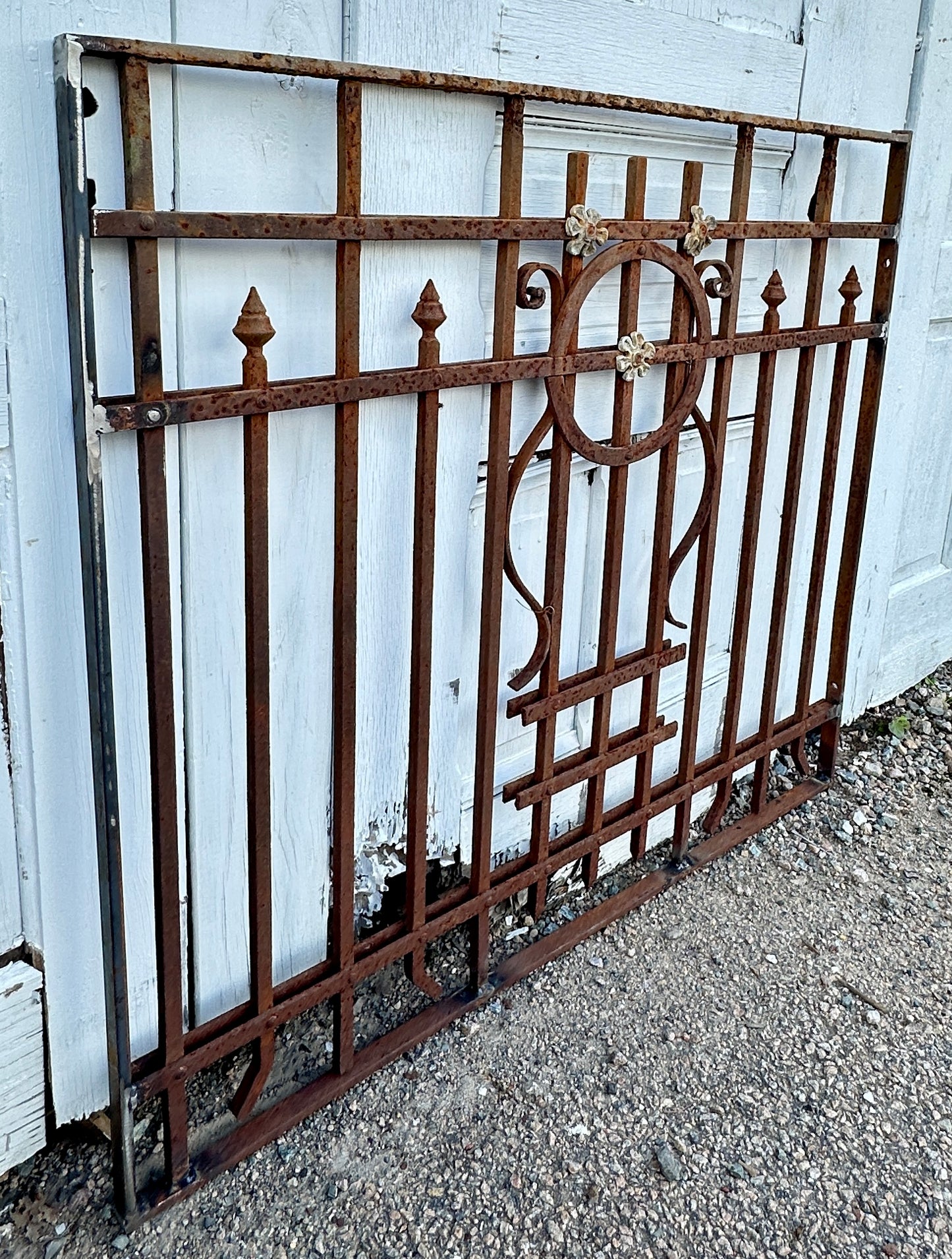 Antique Iron Garden Gate w/ Floral Accents GA20402