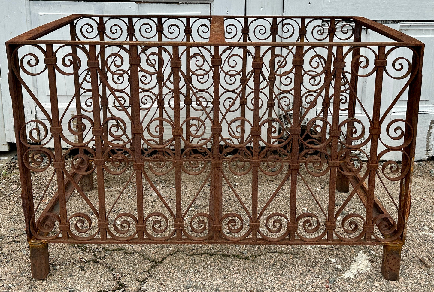 Repurposed Antique Iron Table Base GA20341
