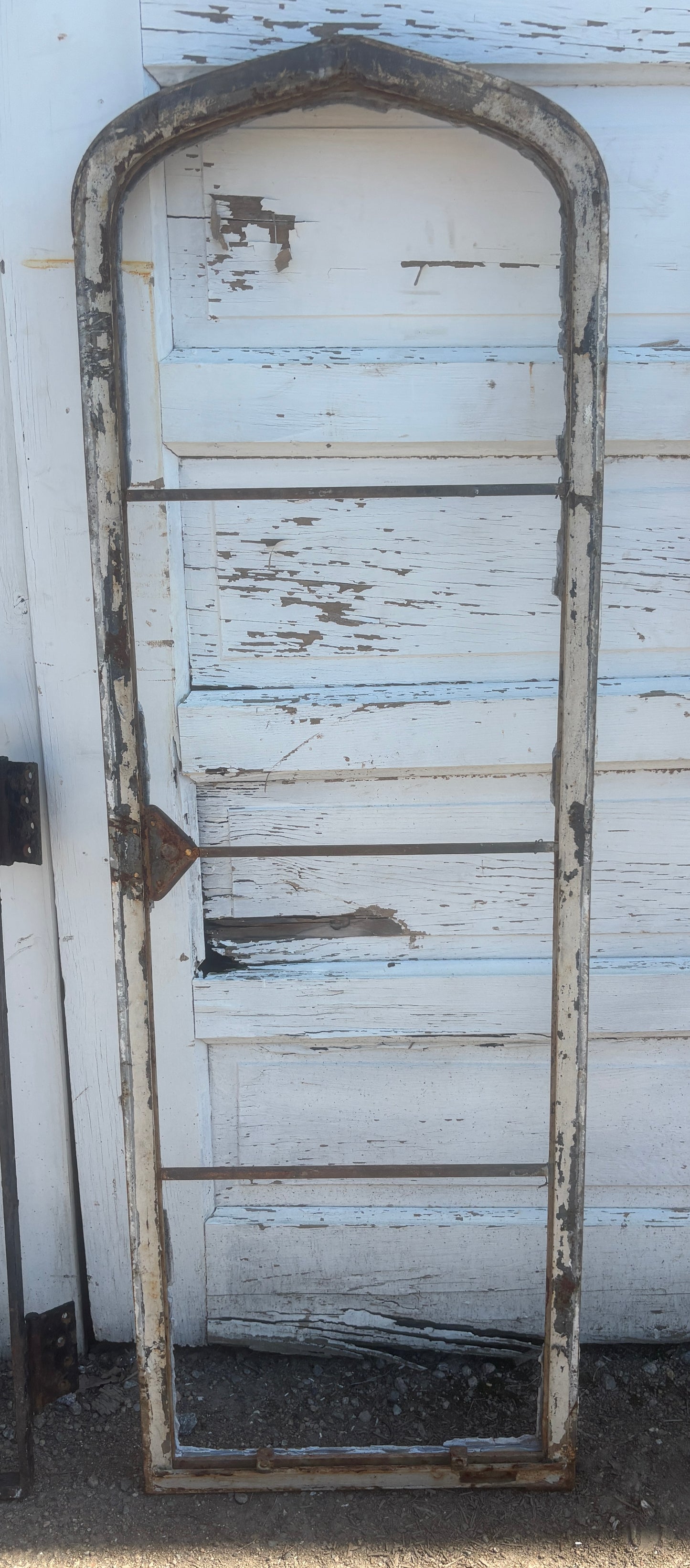 Iron Archtop Window GA21338