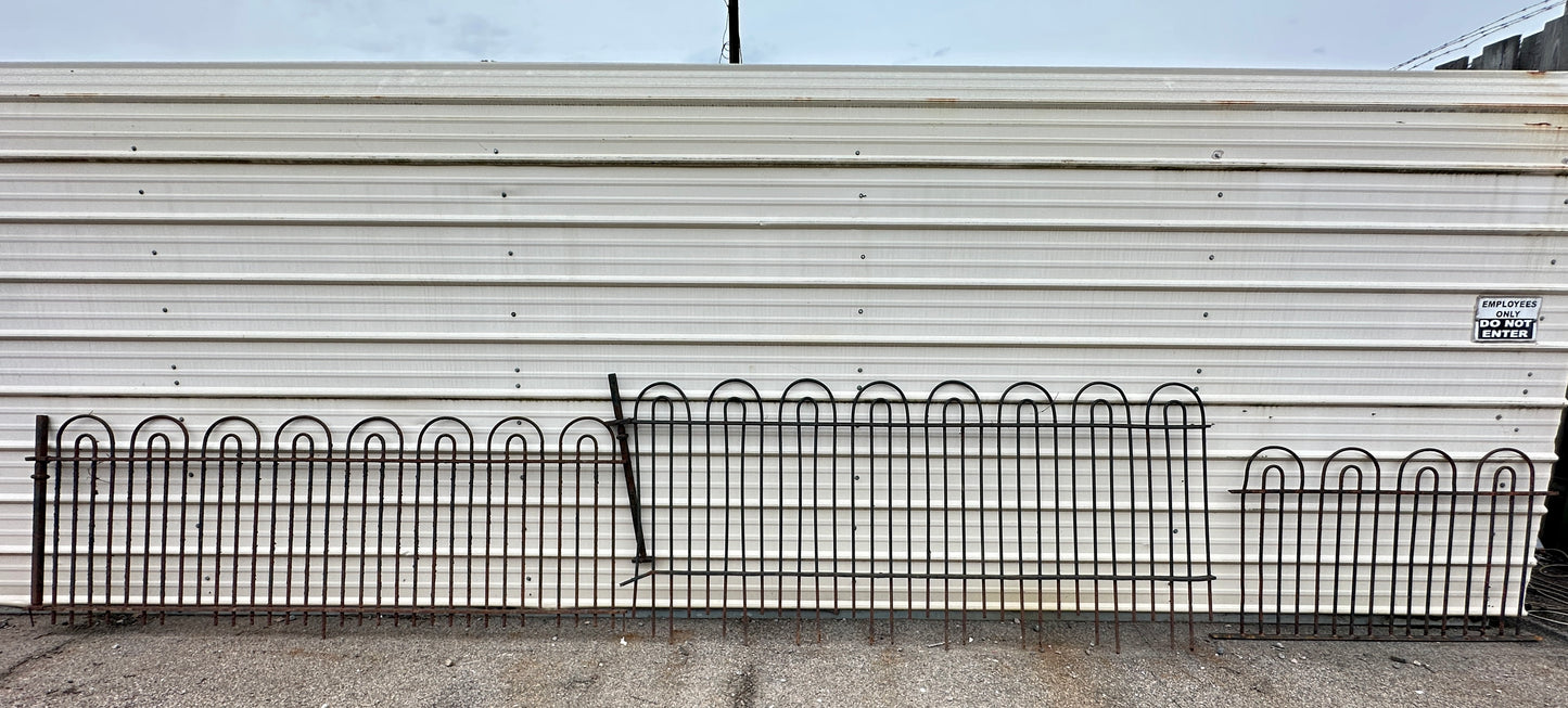 62 Linear Feet of Antique Iron Hairpin Fencing GA20441