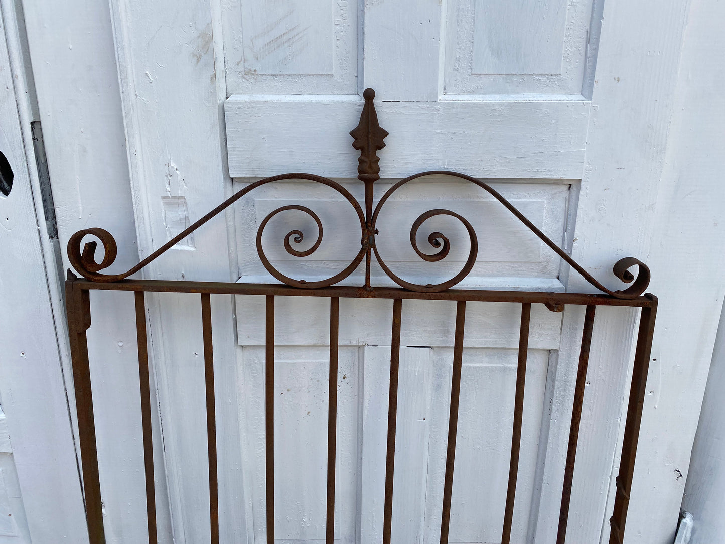 Antique Iron Gate GS20206 - 35 1/4" wide x 42 3/4" tall