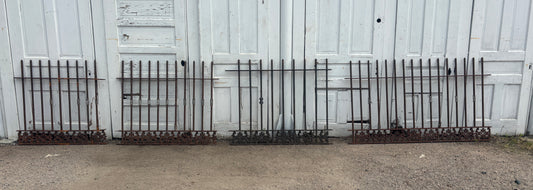 27.5 Feet of Decorative Wrought Iron Picket Fence Panels GA21226