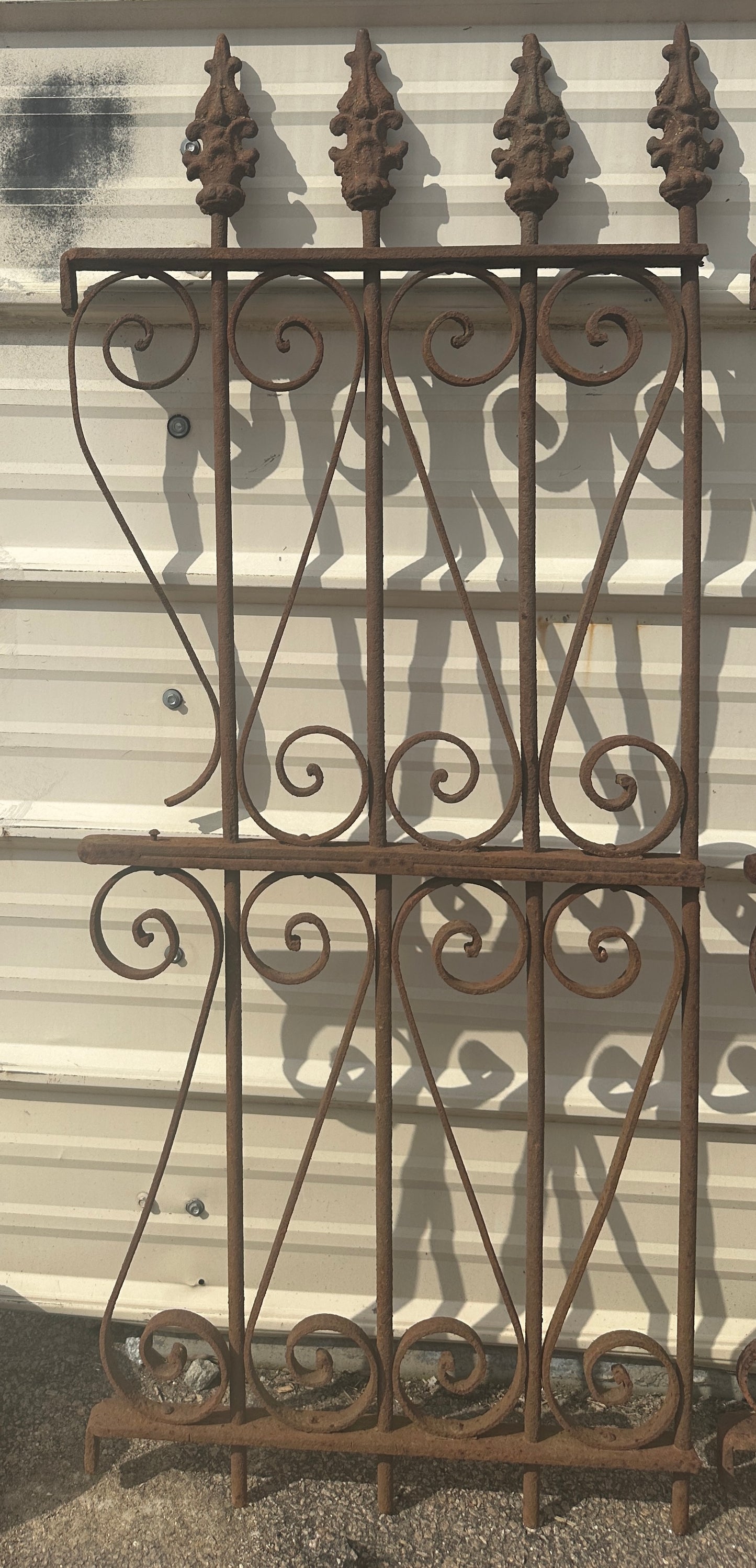 23 Ft of Antique Wrought Iron Fencing GA20809