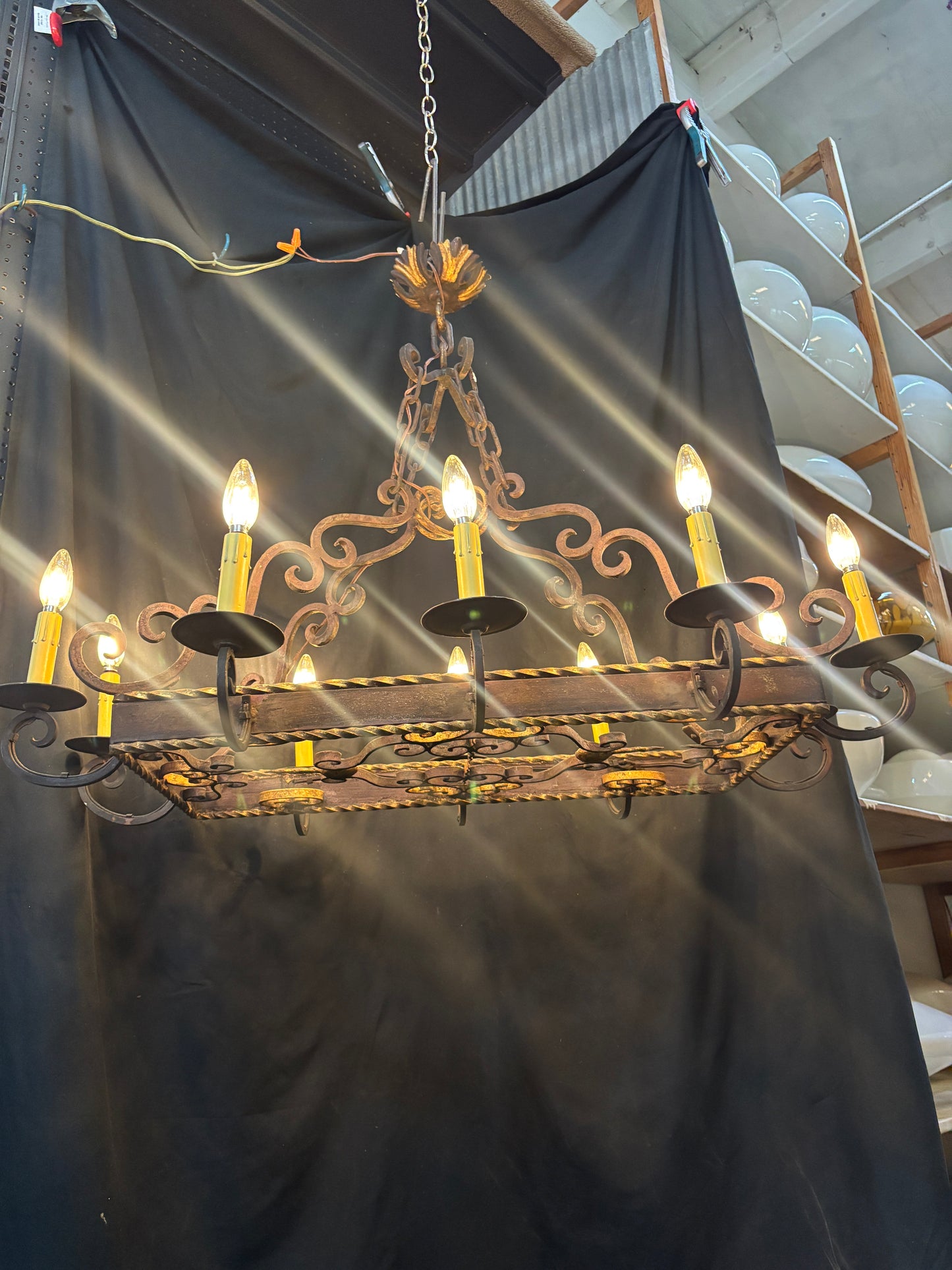 Cast Iron 10- Light Chandelier GA21189