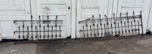 10 Feet of Iron Fence Panels GA21606