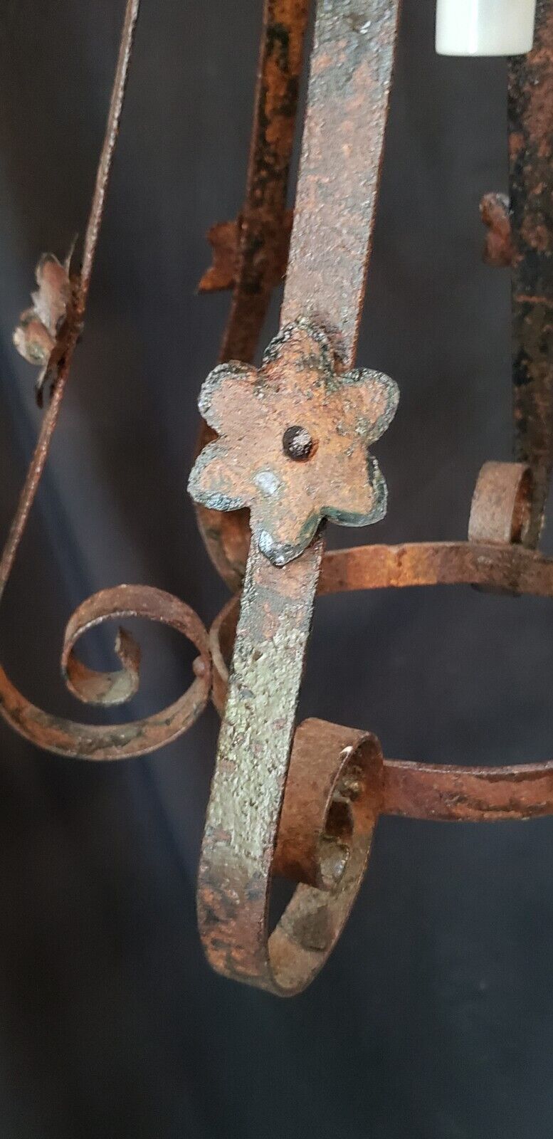 Reclaimed Hand Crafted Wrought Iron Pendant Light 18 1/2" x 22" GA530