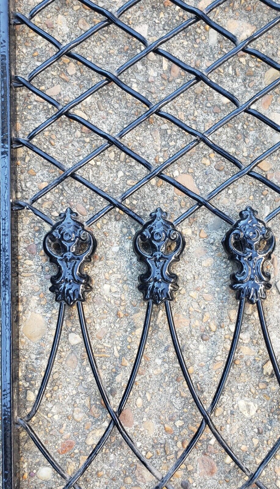 Restored Ornate Wrought Iron Gate Panel 34" x 21 1/2" GA9868