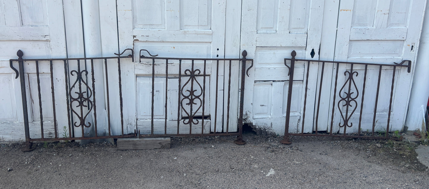 10 Feet of Cast Iron Porch Railings GA21253