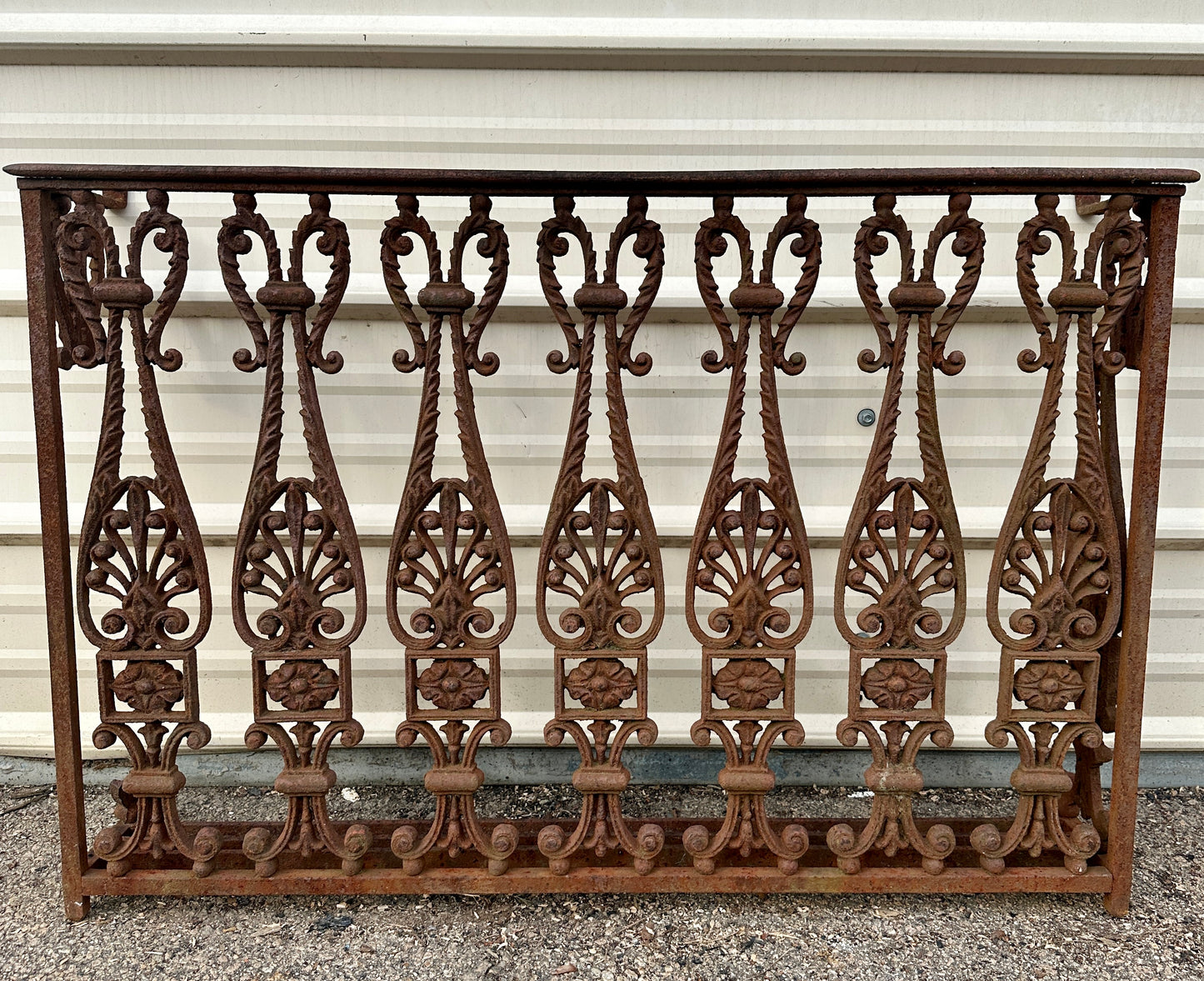 Antique Iron Three-Sided Balcony Railing GA20524