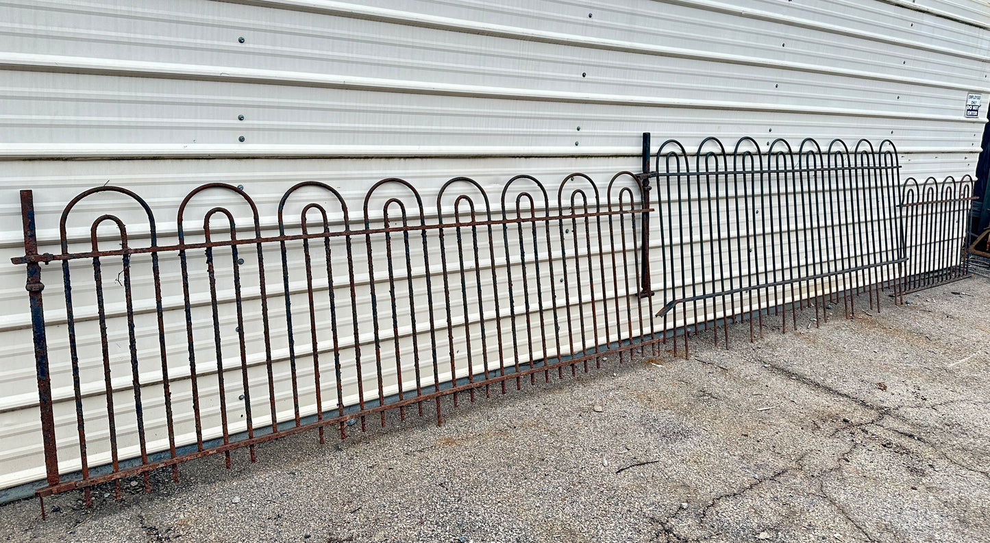 62 Linear Feet of Antique Iron Hairpin Fencing GA20441
