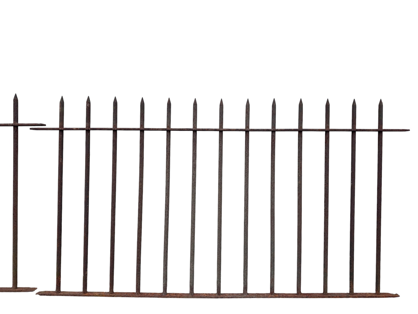 51 Ft of Antique Wrought Iron Spiked Fencing GA21060