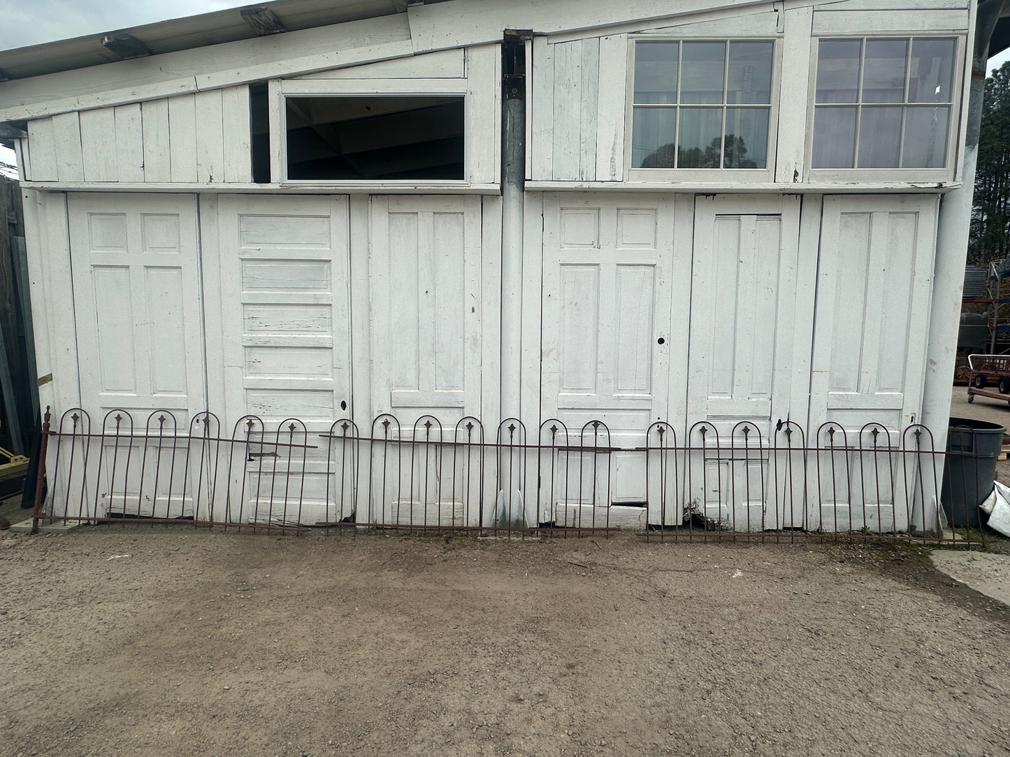 162 Ft of Antique Wrought Iron Hairpin Fencing GA20876