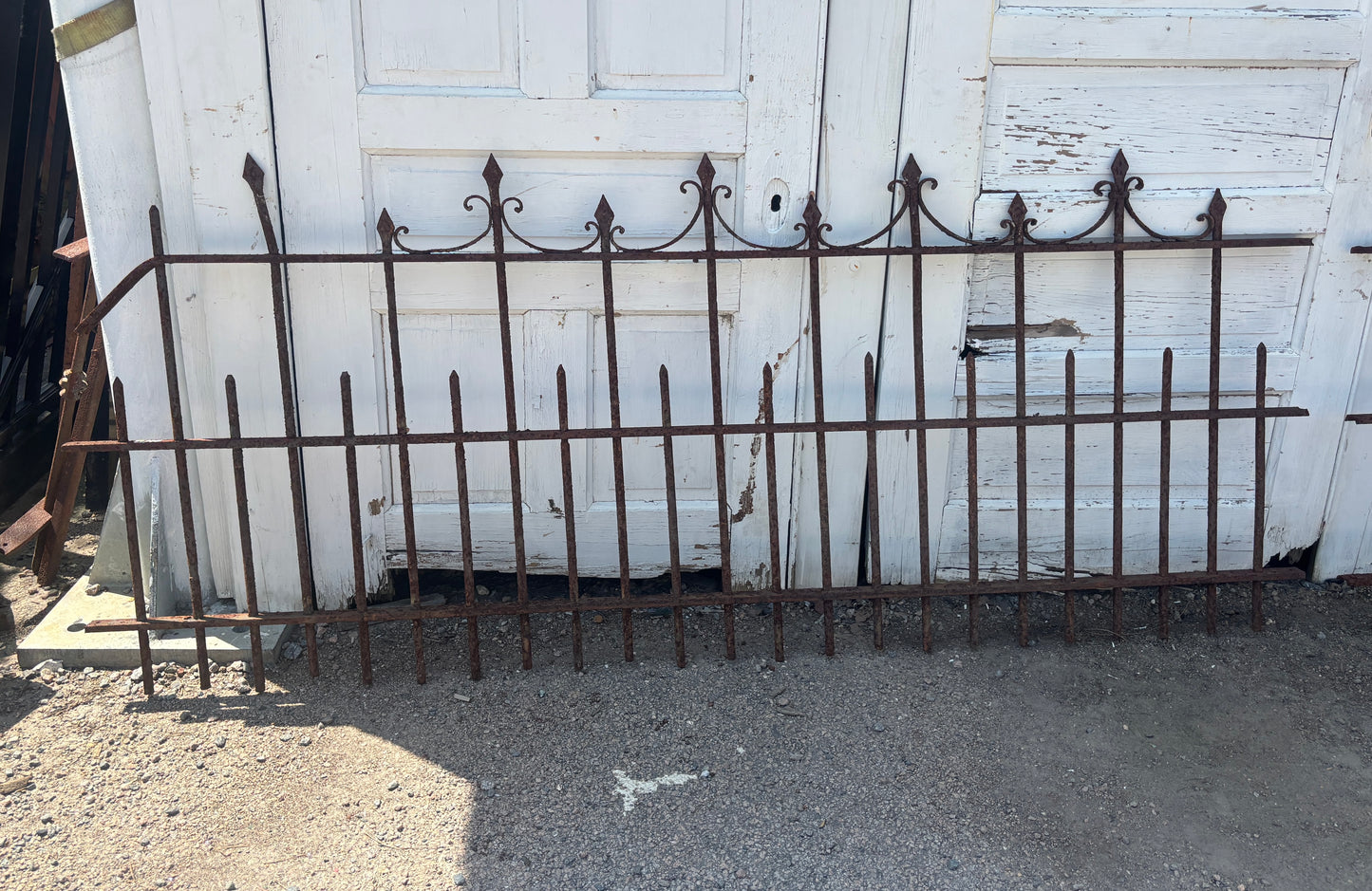 107.5 Feet of Wrought Iron Victorian Fence Panels GA21243